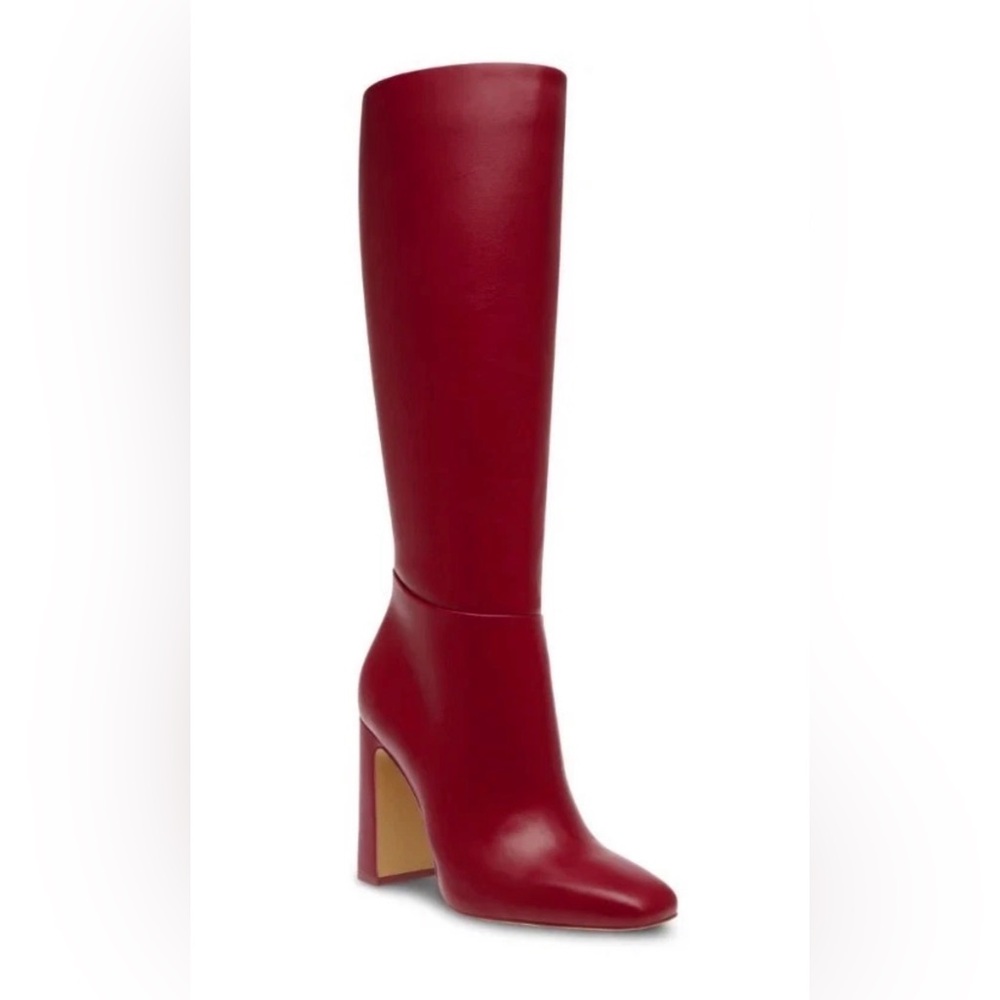 Valentines Day Steve Madden Tibetan Red Heeled Boots 7 not available in the US